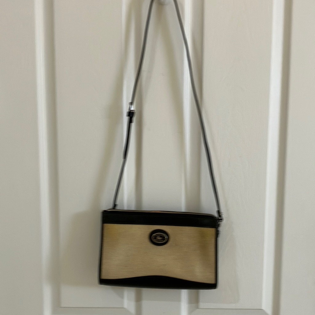 Dooney & Bourke Leather Handbag.